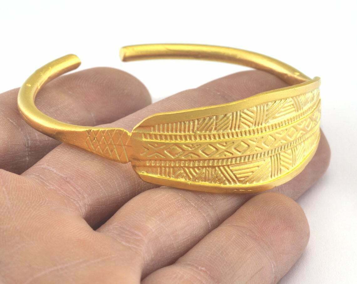 Textured Adjustable Bracelet Matte Gold Plated Brass 64mm Size Adjustable 3154