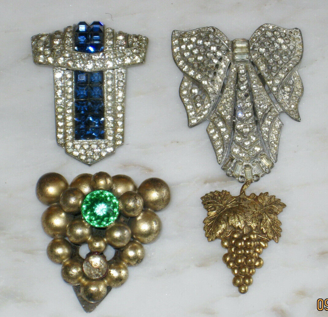 4 Dress Clips Art Deco Sapphire Blue Rhinestone, Gold Grapes Glass Antique Pins