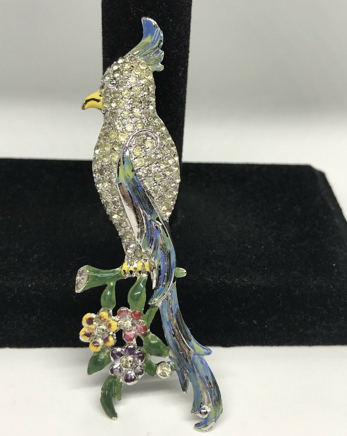Vintage Coro Rhinestone Enamel Cockatoo Parrot Bird Fur Dress Clip